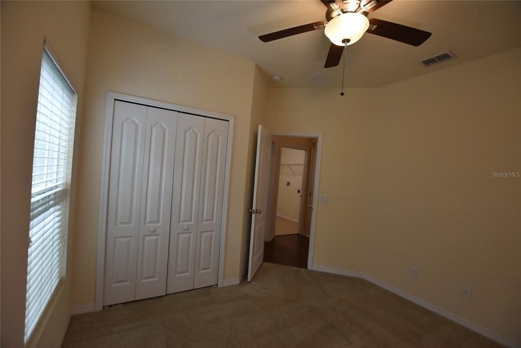 出租: $2,150 (3 贝兹, 2 浴室, 1619 平方英尺)