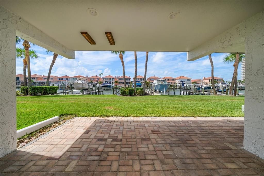 For Sale: $1,450,000 (3 beds, 3 baths, 2150 Square Feet)