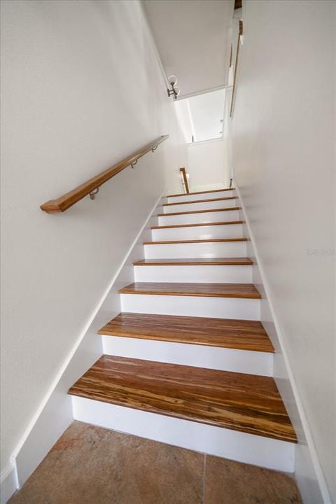 For Sale: $1,450,000 (3 beds, 3 baths, 2150 Square Feet)