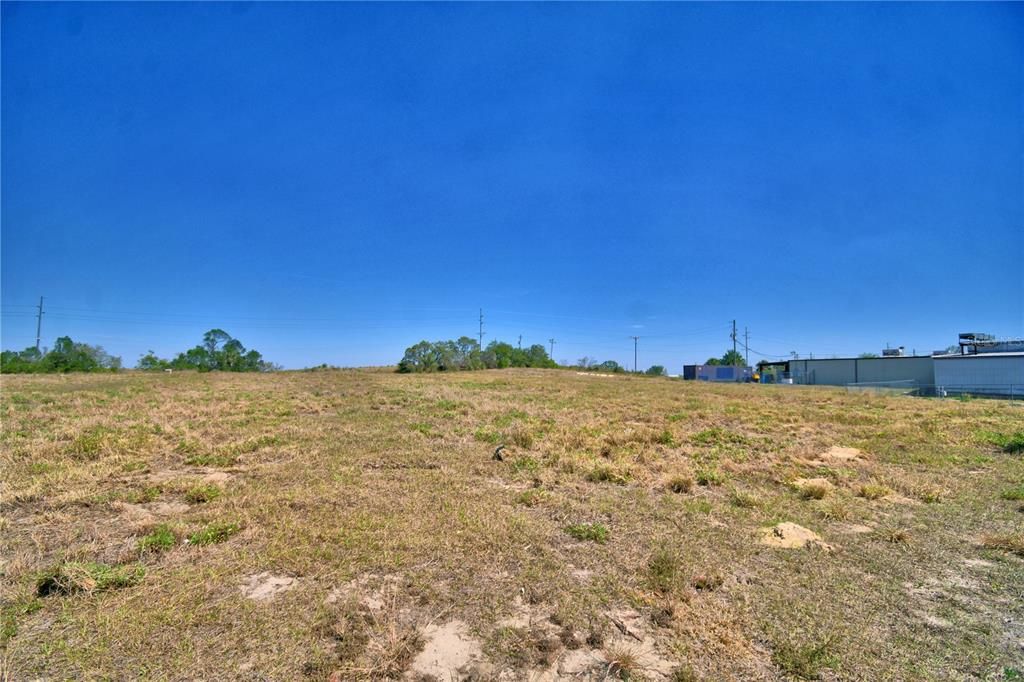 En Venta: $199,900 (2.04 acres)