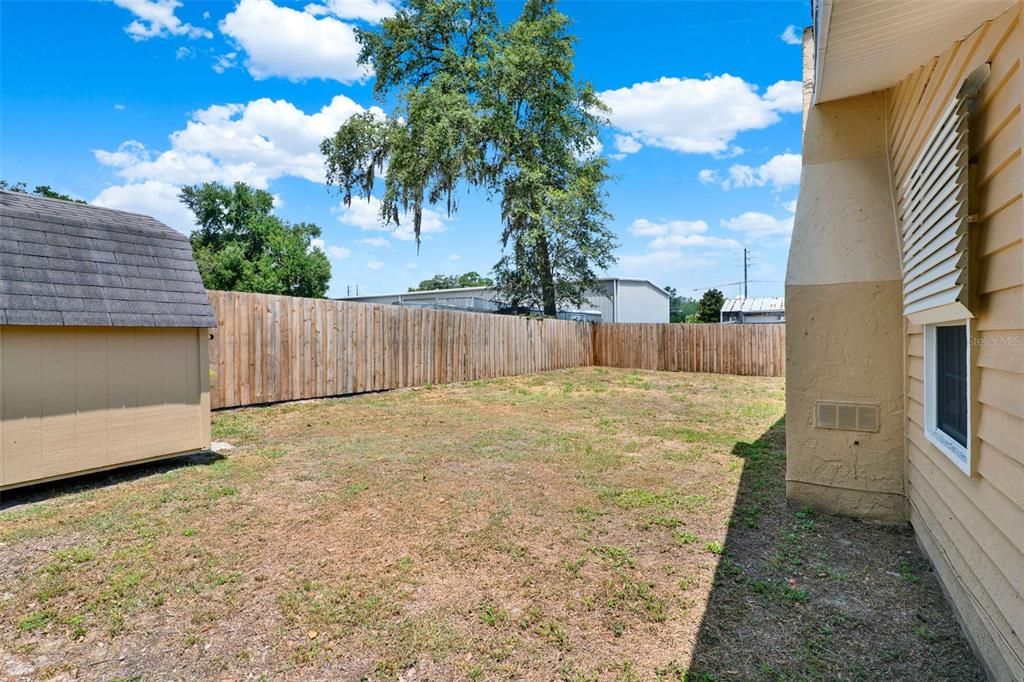 Active With Contract: $285,000 (3 beds, 2 baths, 1944 Square Feet)