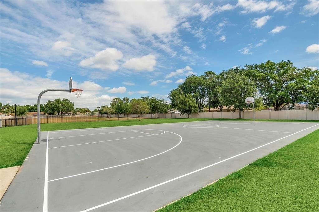 待售: $64,900 (0.28 acres)