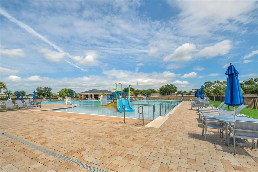 待售: $64,900 (0.28 acres)