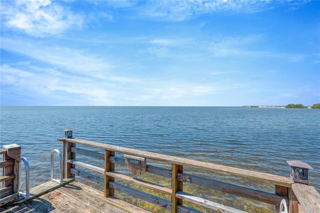 For Sale: $2,100,000 (4 beds, 3 baths, 2990 Square Feet)