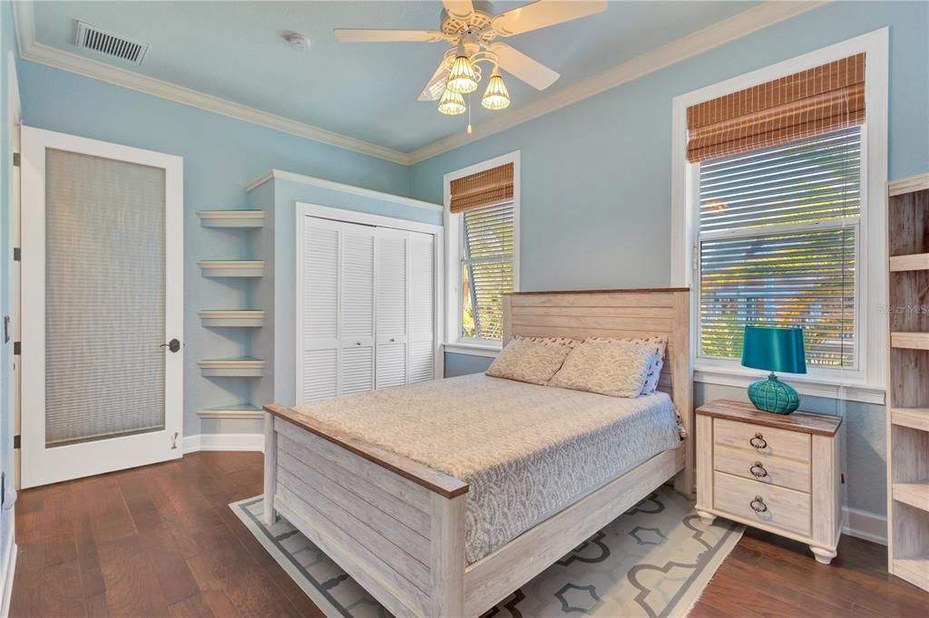 For Sale: $2,100,000 (4 beds, 3 baths, 2990 Square Feet)