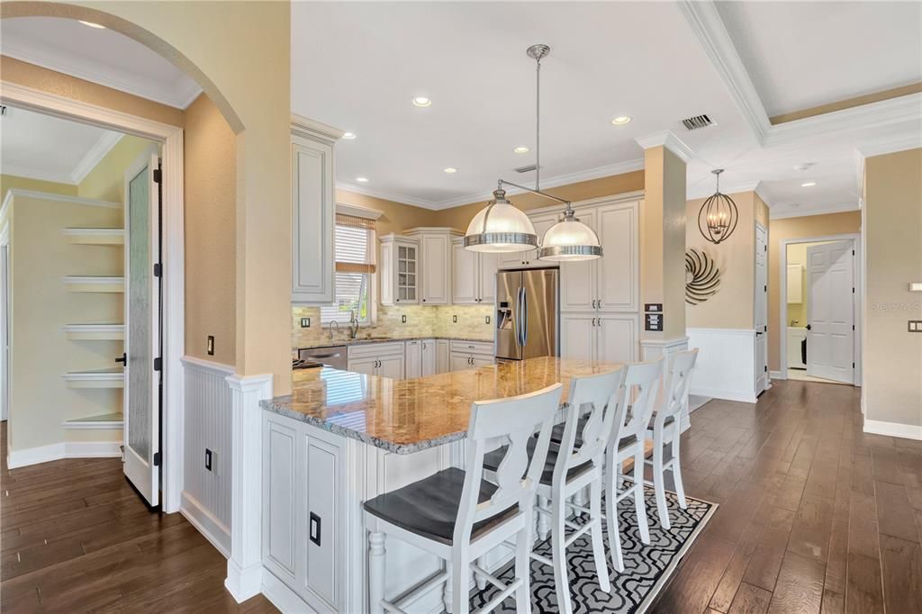 For Sale: $2,100,000 (4 beds, 3 baths, 2990 Square Feet)