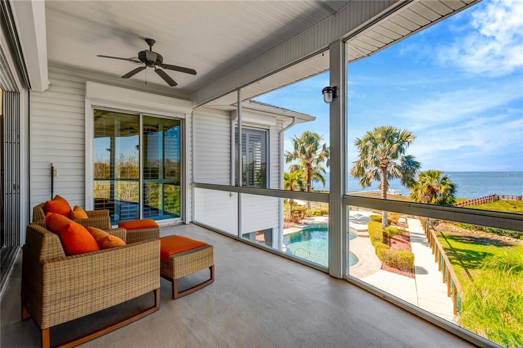 For Sale: $2,100,000 (4 beds, 3 baths, 2990 Square Feet)