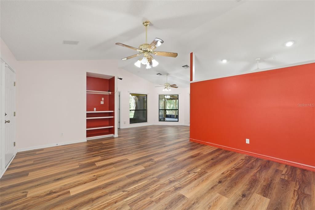 En Venta: $285,000 (2 camas, 2 baños, 1532 Pies cuadrados)