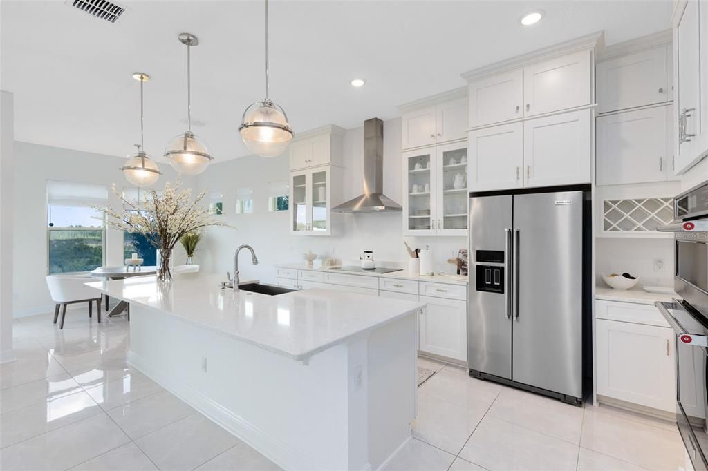 На продажу: $1,149,900 (4 спален, 3 ванн, 4299 Квадратных фут)