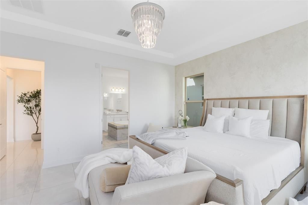 На продажу: $1,149,900 (4 спален, 3 ванн, 4299 Квадратных фут)