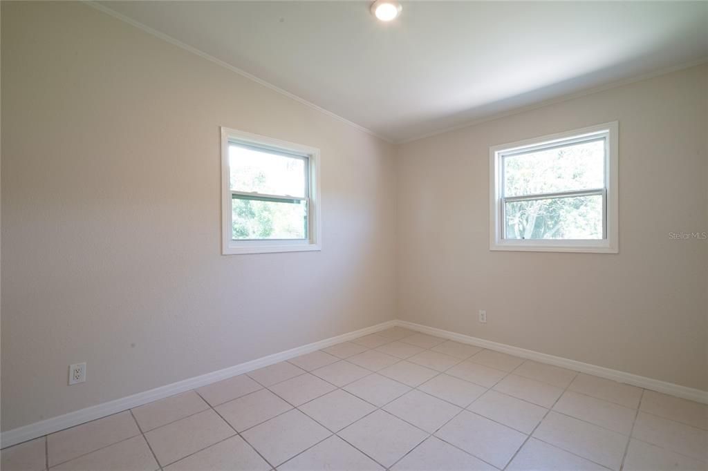 En Venta: $275,000 (3 camas, 2 baños, 1102 Pies cuadrados)