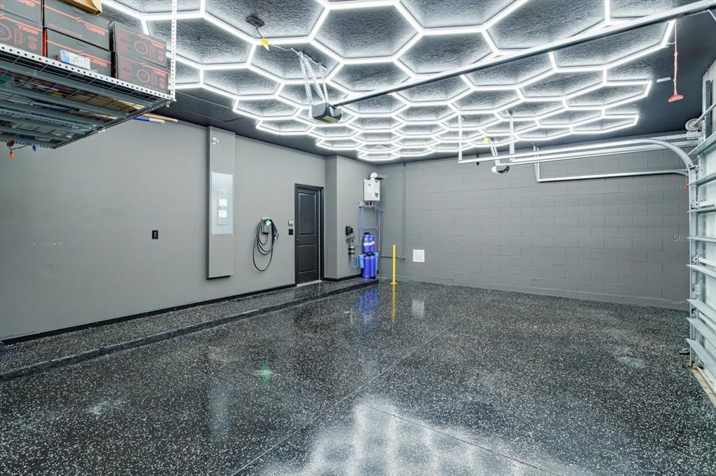 На продажу: $499,999 (4 спален, 3 ванн, 2528 Квадратных фут)