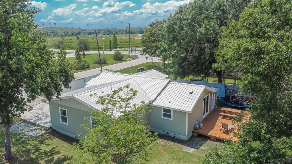 Под контрактом: $525,000 (3 спален, 3 ванн, 1524 Квадратных фут)