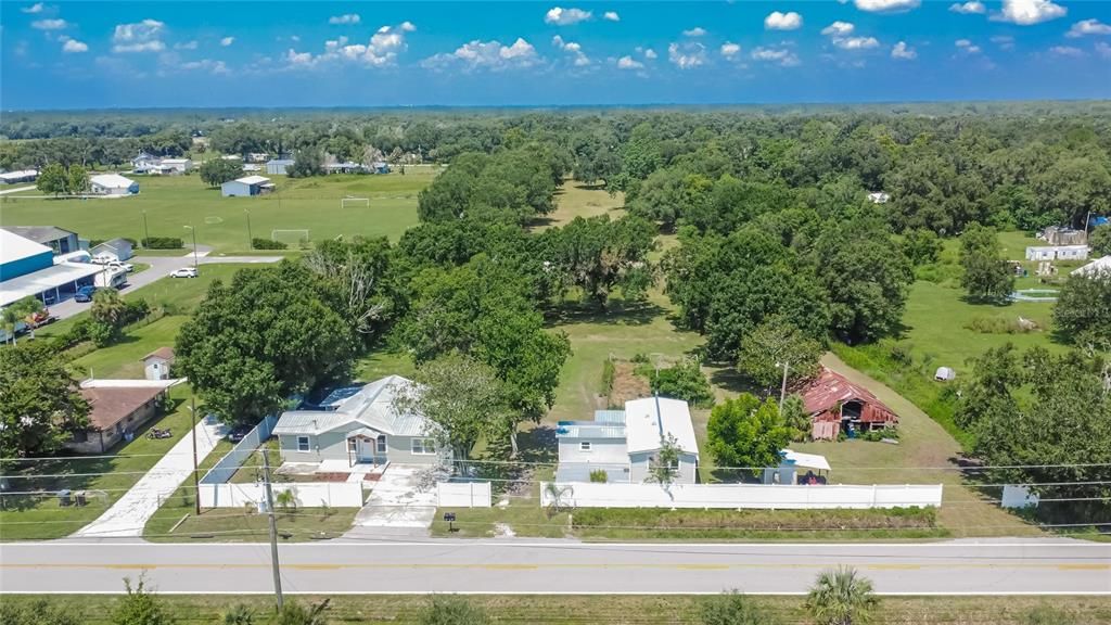 Под контрактом: $525,000 (3 спален, 3 ванн, 1524 Квадратных фут)