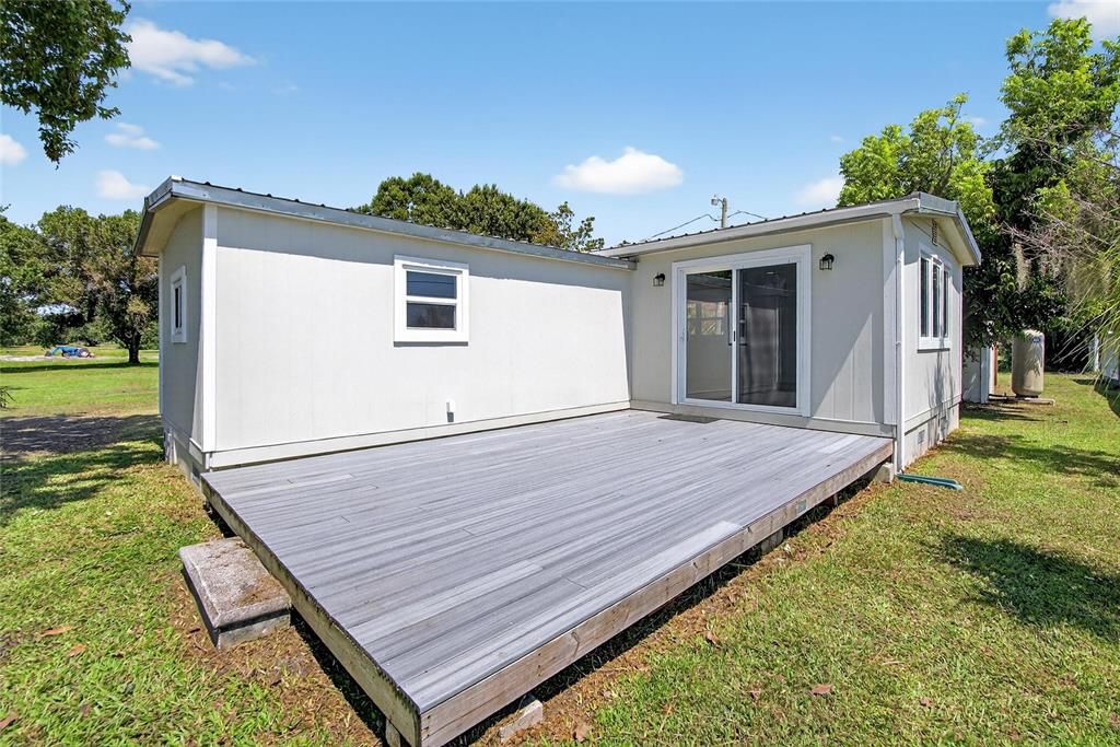 Под контрактом: $525,000 (3 спален, 3 ванн, 1524 Квадратных фут)