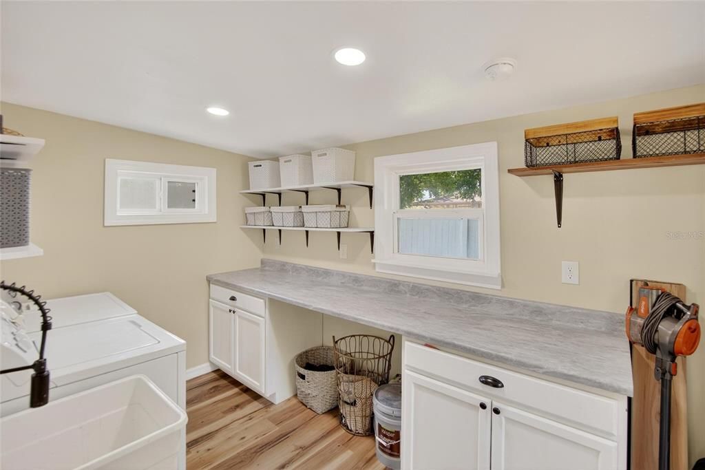 Под контрактом: $525,000 (3 спален, 3 ванн, 1524 Квадратных фут)