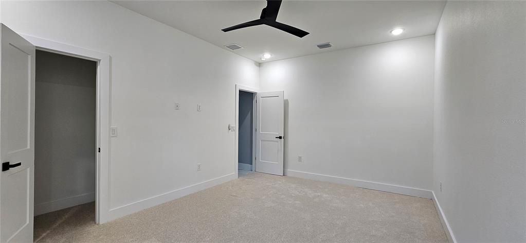 待售: $629,000 (4 贝兹, 2 浴室, 2660 平方英尺)