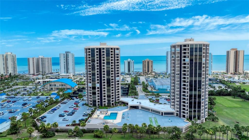 Active With Contract: $130,000 (1 beds, 1 baths, 1010 Square Feet)
