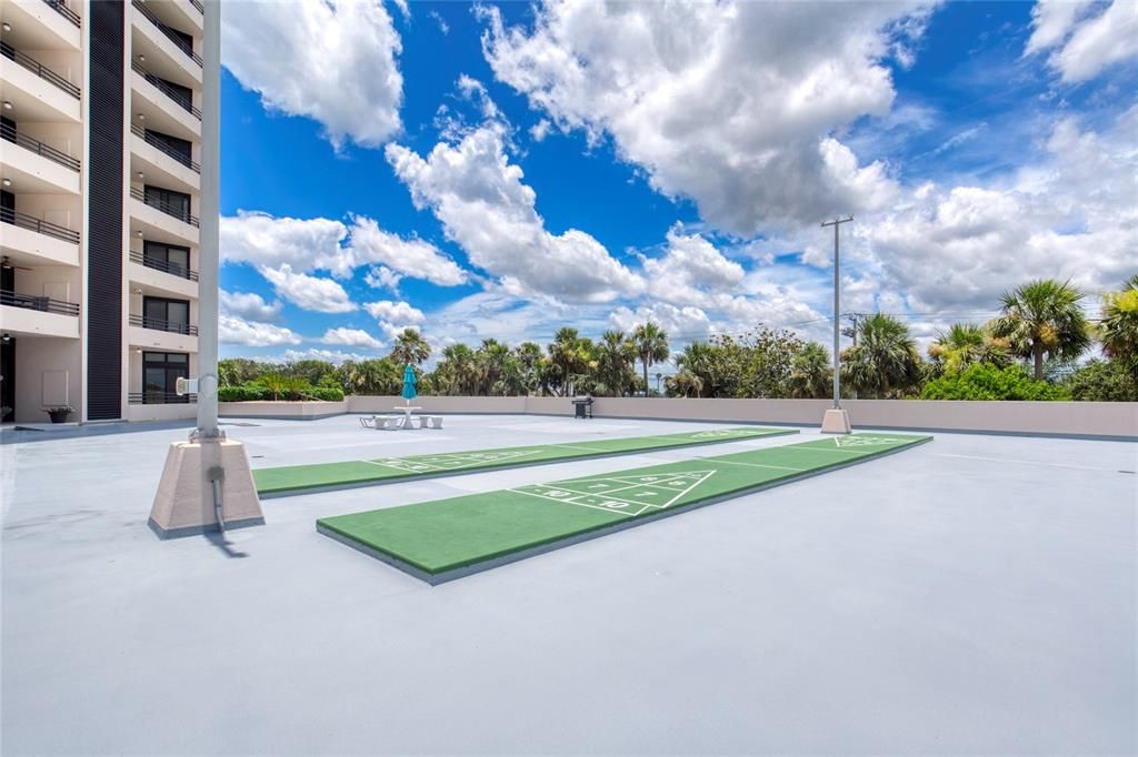 Active With Contract: $130,000 (1 beds, 1 baths, 1010 Square Feet)