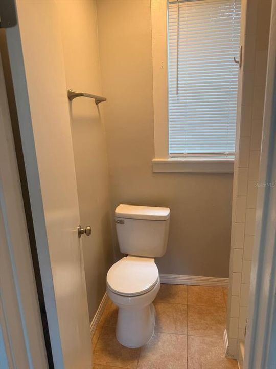 В аренду: $1,150 (2 спален, 1 ванн, 468 Квадратных фут)