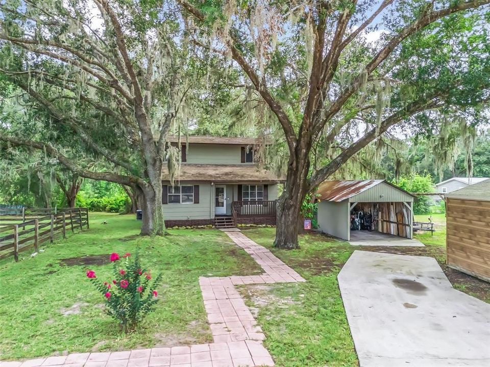 Недавно продано: $364,900 (3 спален, 2 ванн, 1170 Квадратных фут)