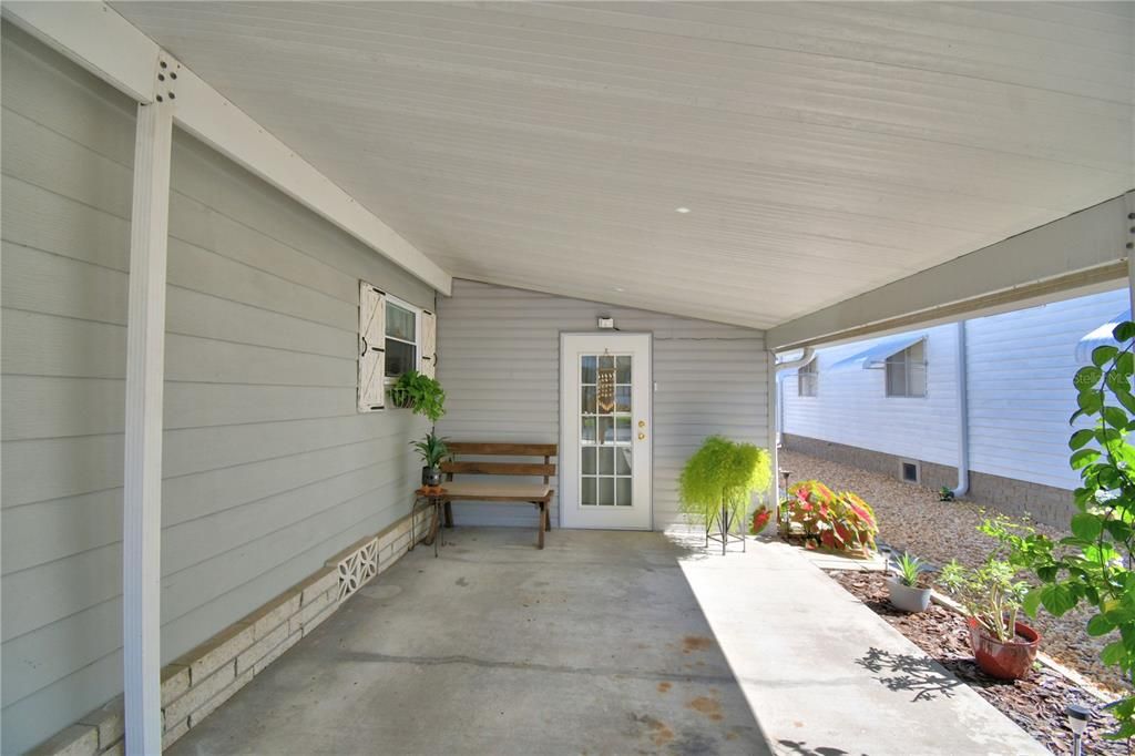 На продажу: $135,000 (2 спален, 2 ванн, 1056 Квадратных фут)