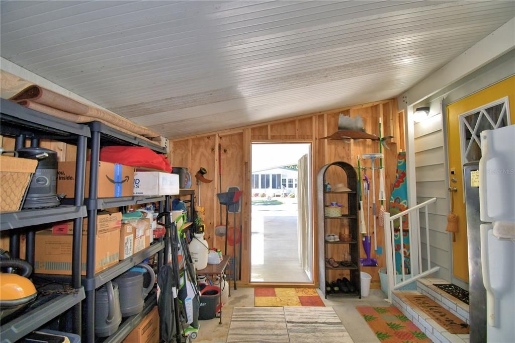 На продажу: $135,000 (2 спален, 2 ванн, 1056 Квадратных фут)