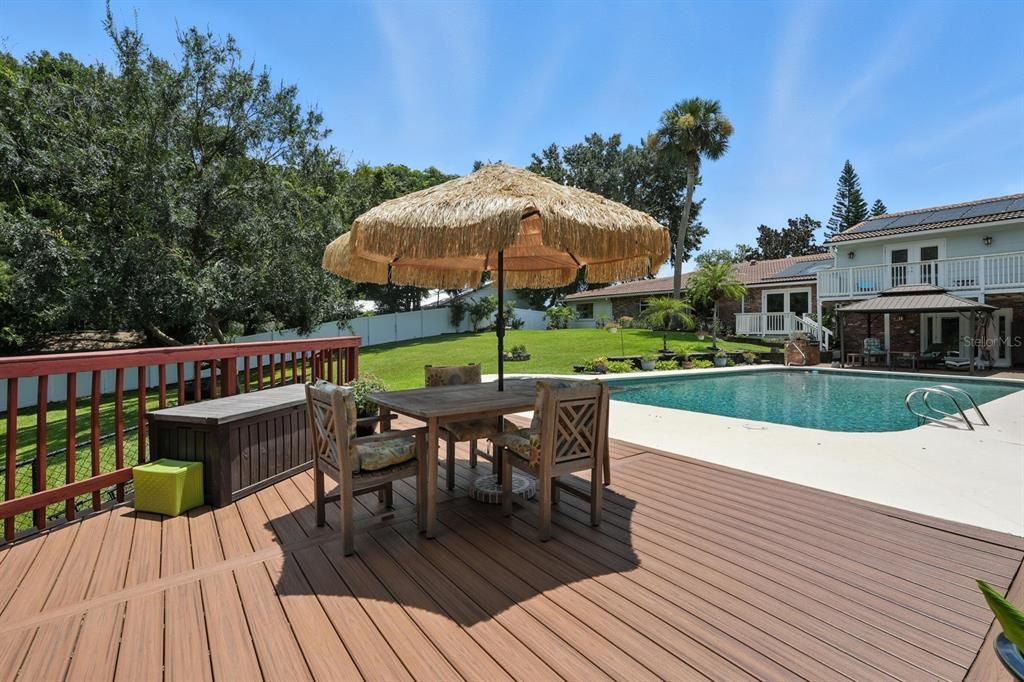 For Sale: $799,000 (5 beds, 3 baths, 3094 Square Feet)