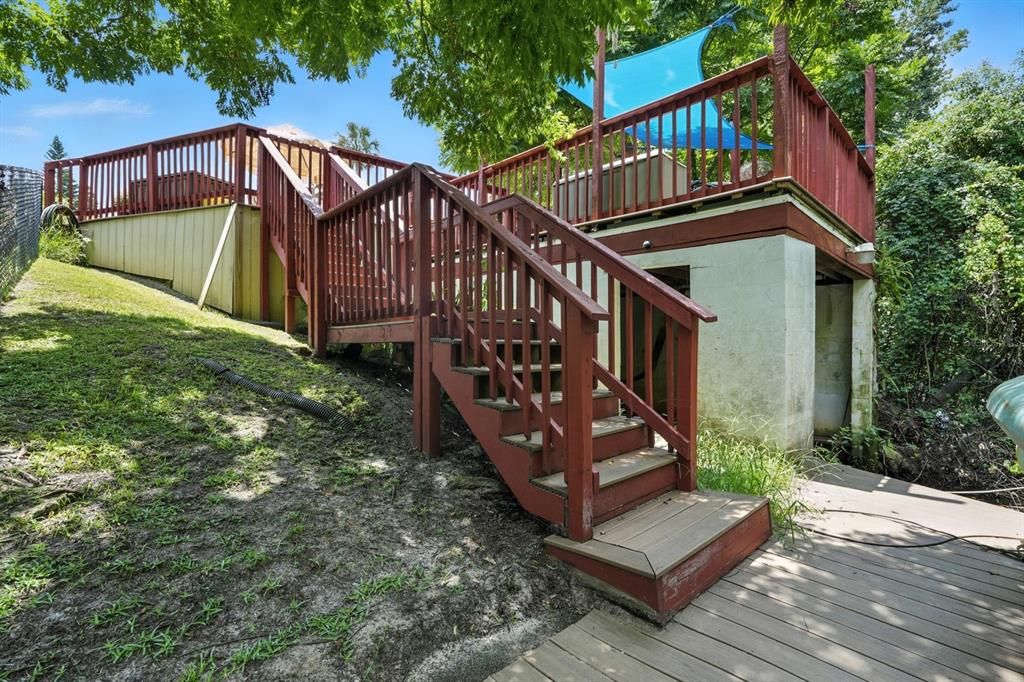 For Sale: $799,000 (5 beds, 3 baths, 3094 Square Feet)