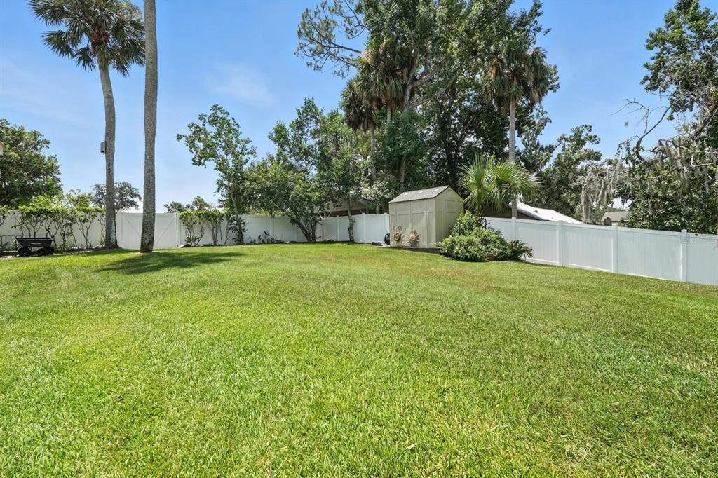 For Sale: $799,000 (5 beds, 3 baths, 3094 Square Feet)