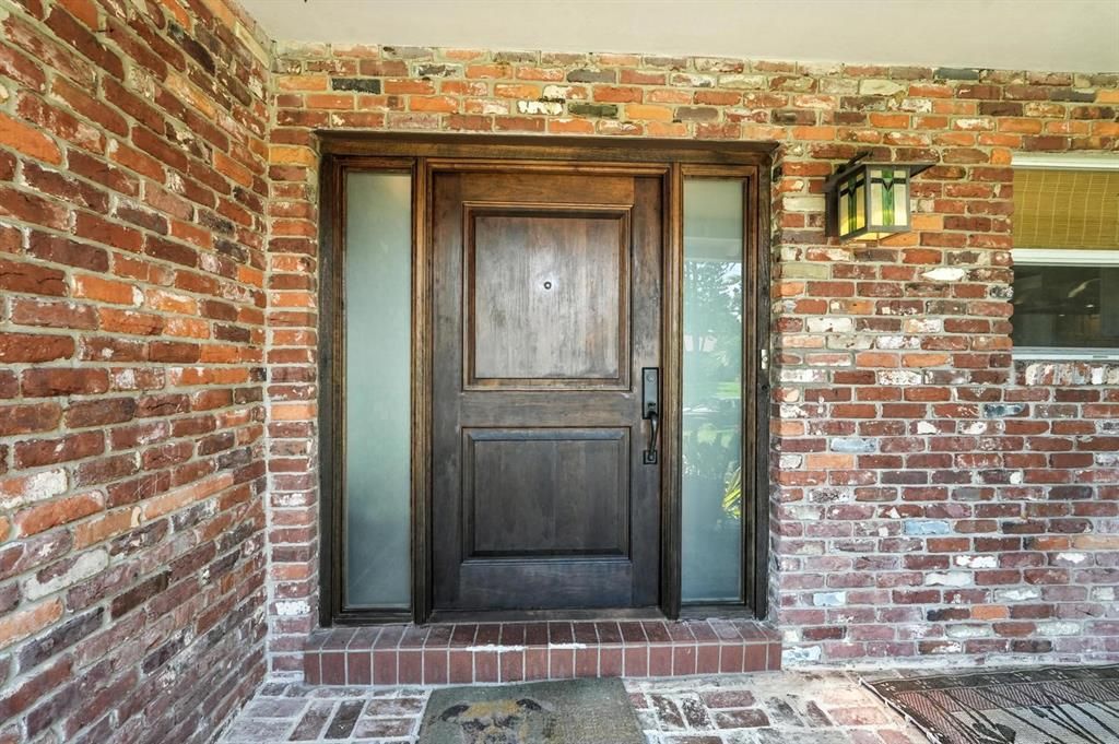 For Sale: $799,000 (5 beds, 3 baths, 3094 Square Feet)