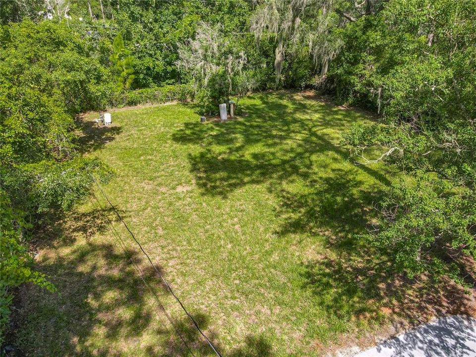 Под контрактом: $259,900 (3 спален, 1 ванн, 975 Квадратных фут)