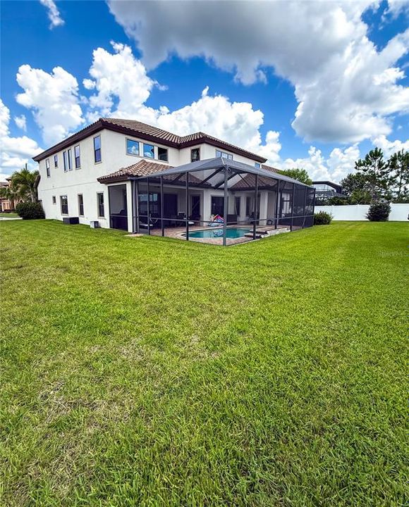 待售: $869,000 (6 贝兹, 6 浴室, 5002 平方英尺)