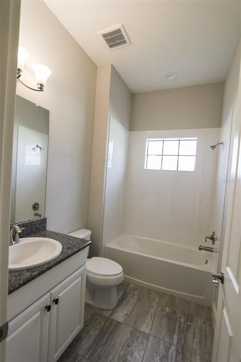 待售: $869,000 (6 贝兹, 6 浴室, 5002 平方英尺)