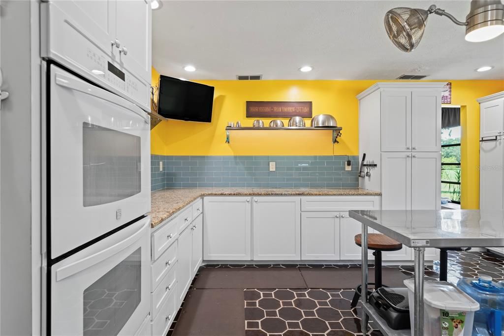 Activo con contrato: $627,750 (3 camas, 2 baños, 3000 Pies cuadrados)