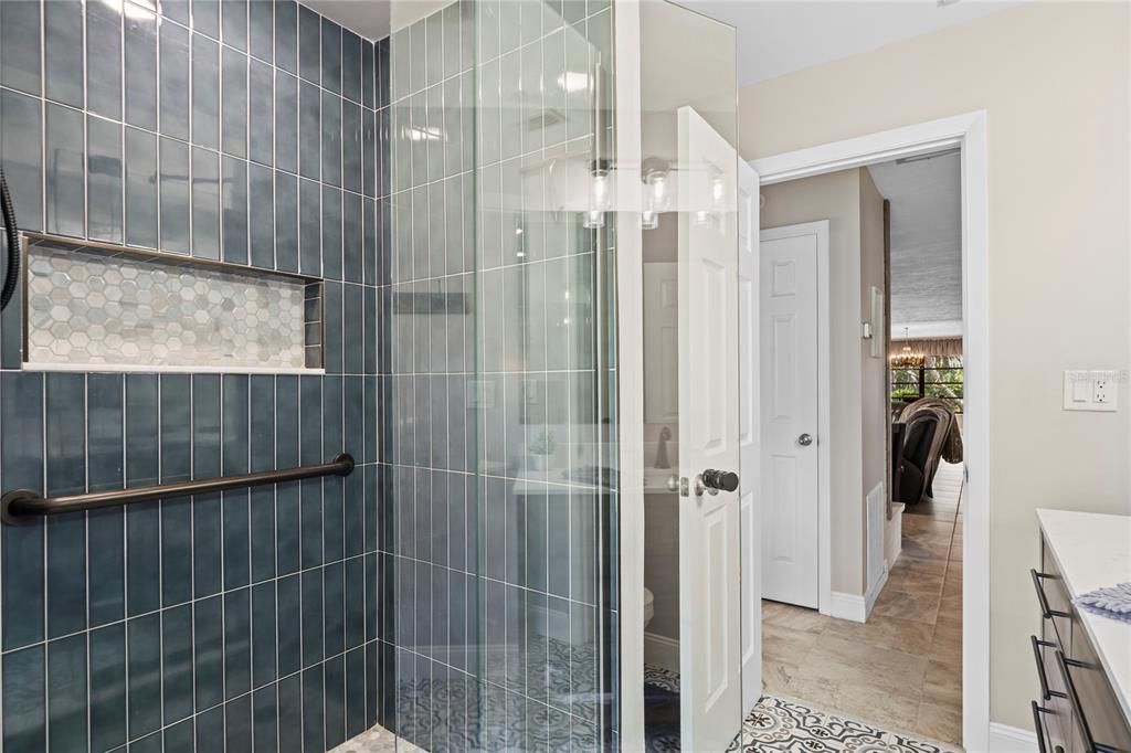 Activo con contrato: $627,750 (3 camas, 2 baños, 3000 Pies cuadrados)