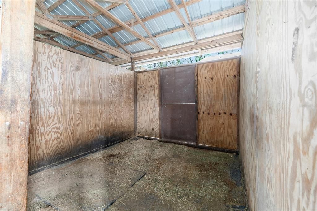 En Venta: $829,000 (3 camas, 2 baños, 2700 Pies cuadrados)