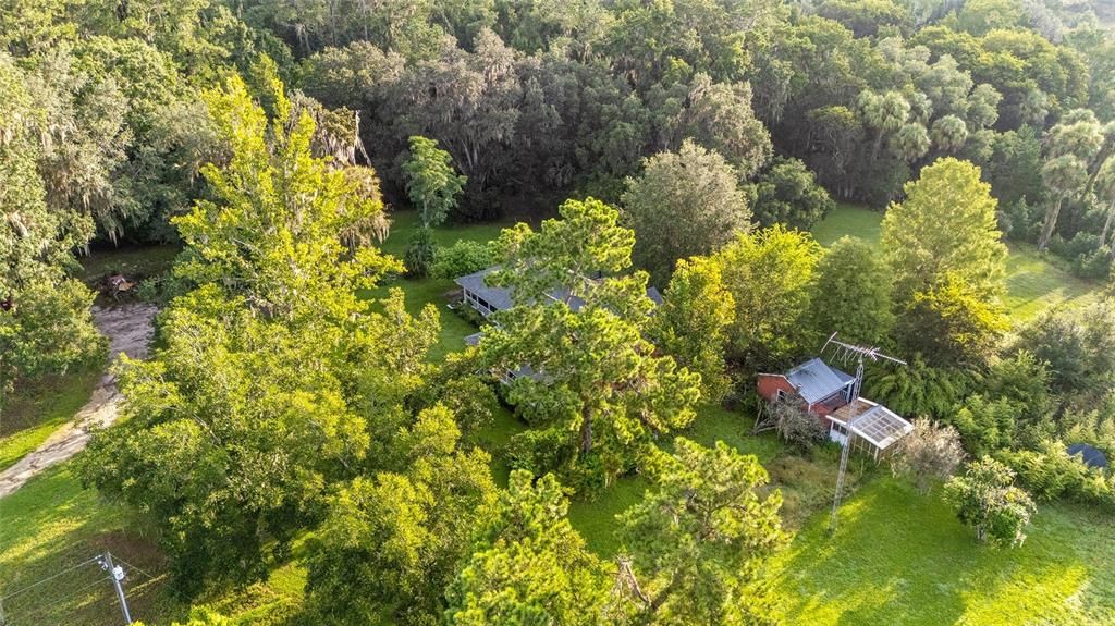 En Venta: $829,000 (3 camas, 2 baños, 2700 Pies cuadrados)