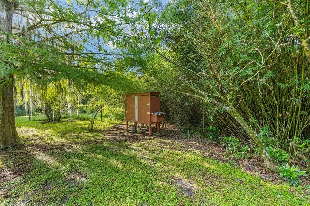 En Venta: $829,000 (3 camas, 2 baños, 2700 Pies cuadrados)