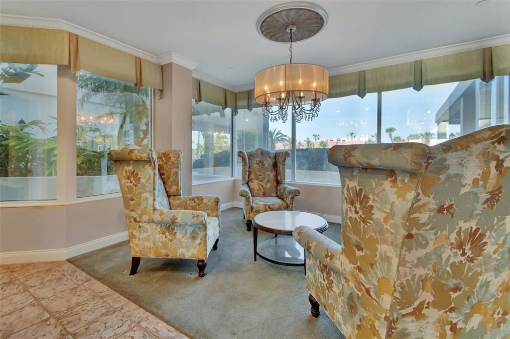 Active With Contract: $549,000 (2 beds, 2 baths, 1561 Square Feet)