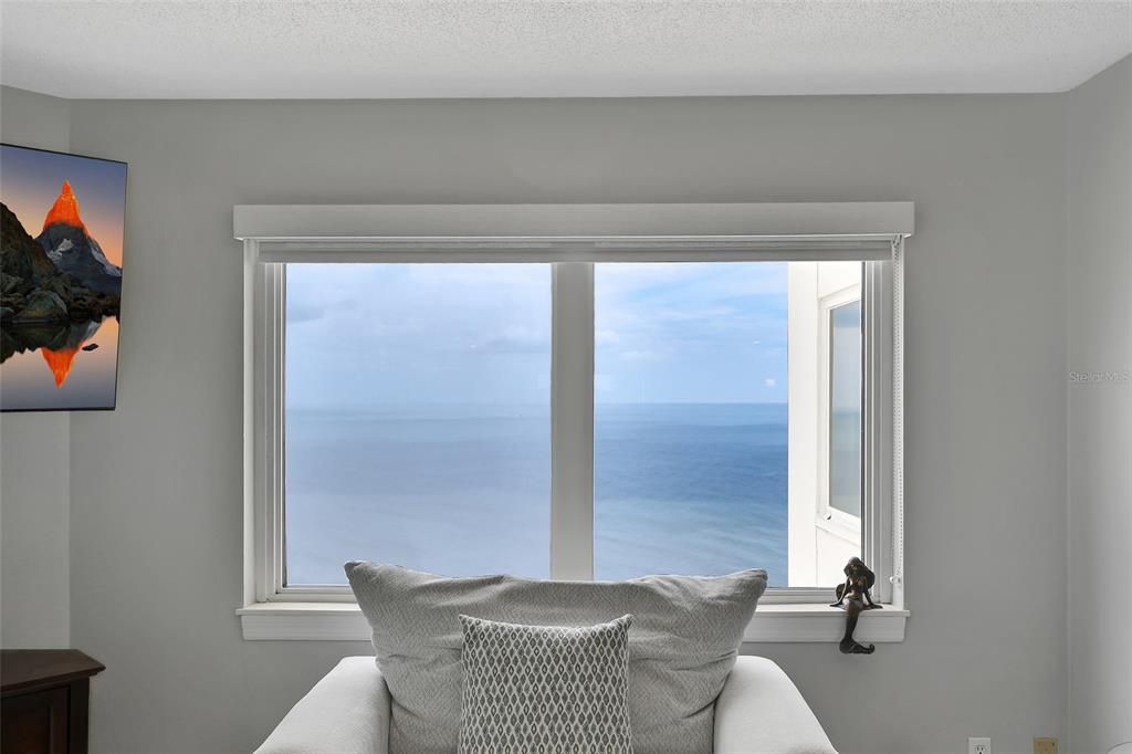 Active With Contract: $549,000 (2 beds, 2 baths, 1561 Square Feet)