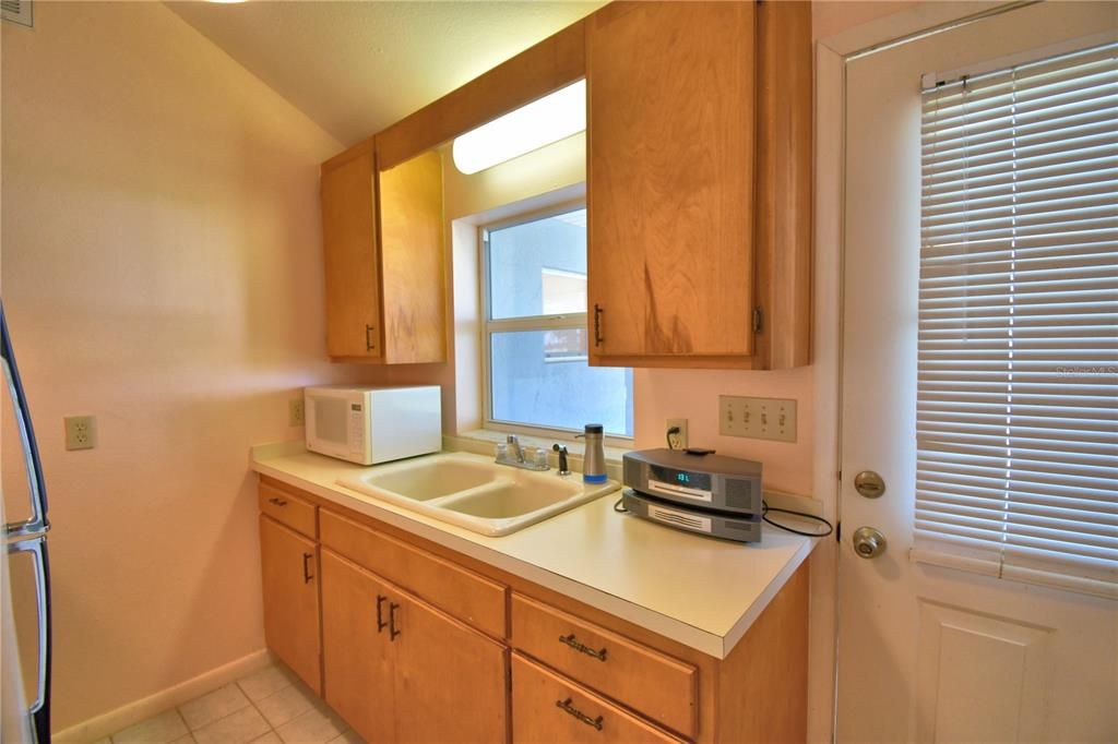 待售: $1,100,000 (6 贝兹, 4 浴室, 2909 平方英尺)