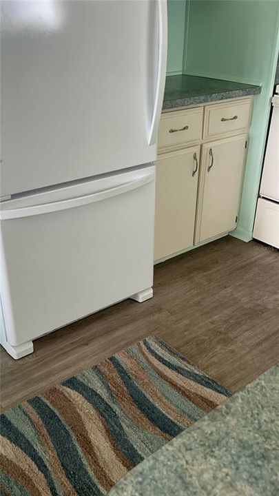For Sale: $193,000 (2 beds, 2 baths, 1012 Square Feet)