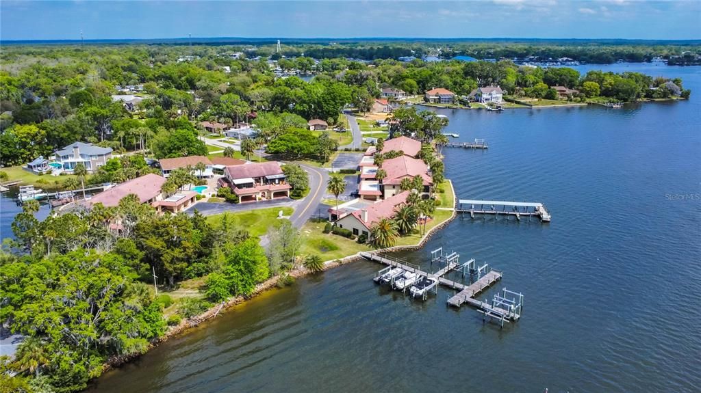 待售: $550,000 (3 贝兹, 2 浴室, 1704 平方英尺)