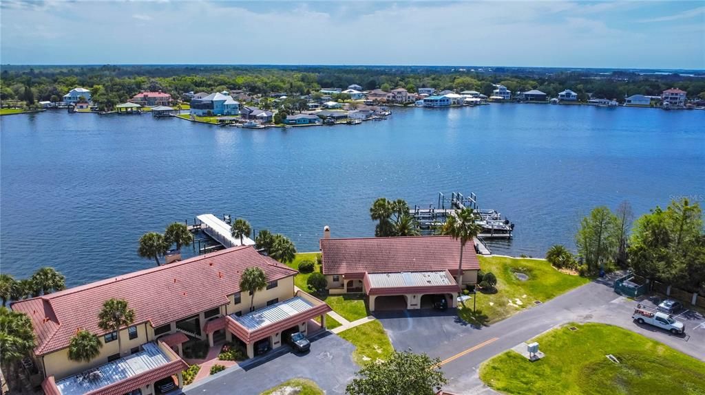 待售: $550,000 (3 贝兹, 2 浴室, 1704 平方英尺)