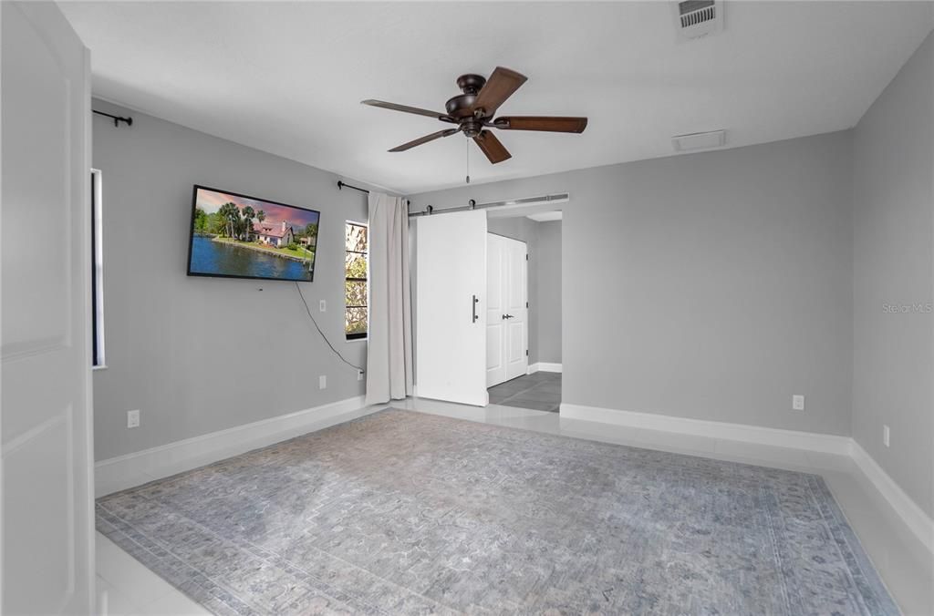 待售: $550,000 (3 贝兹, 2 浴室, 1704 平方英尺)