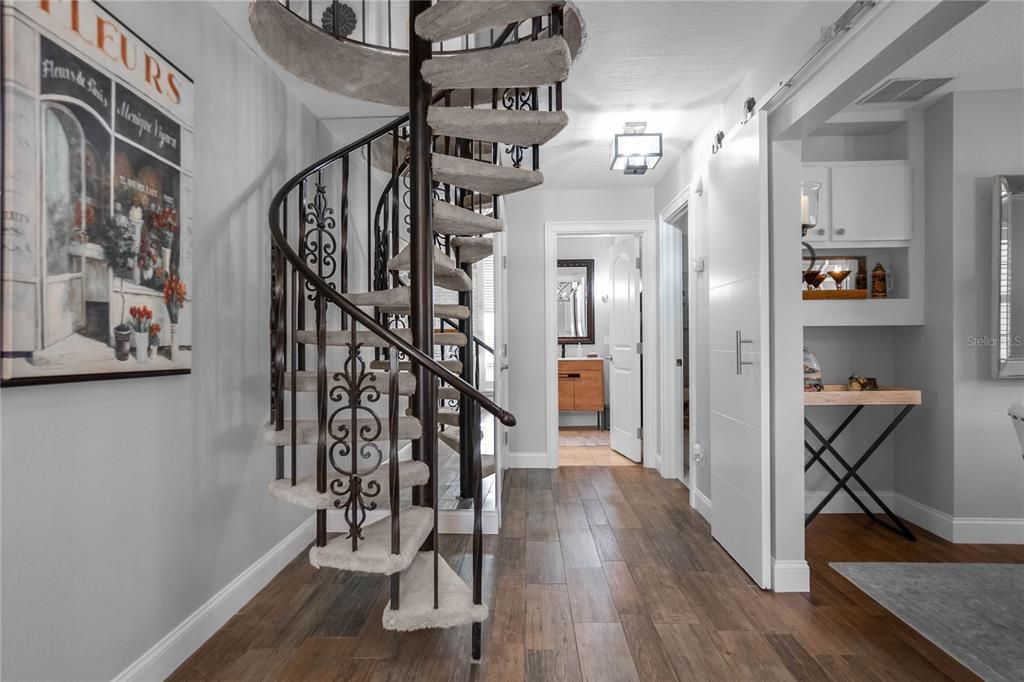 待售: $550,000 (3 贝兹, 2 浴室, 1704 平方英尺)