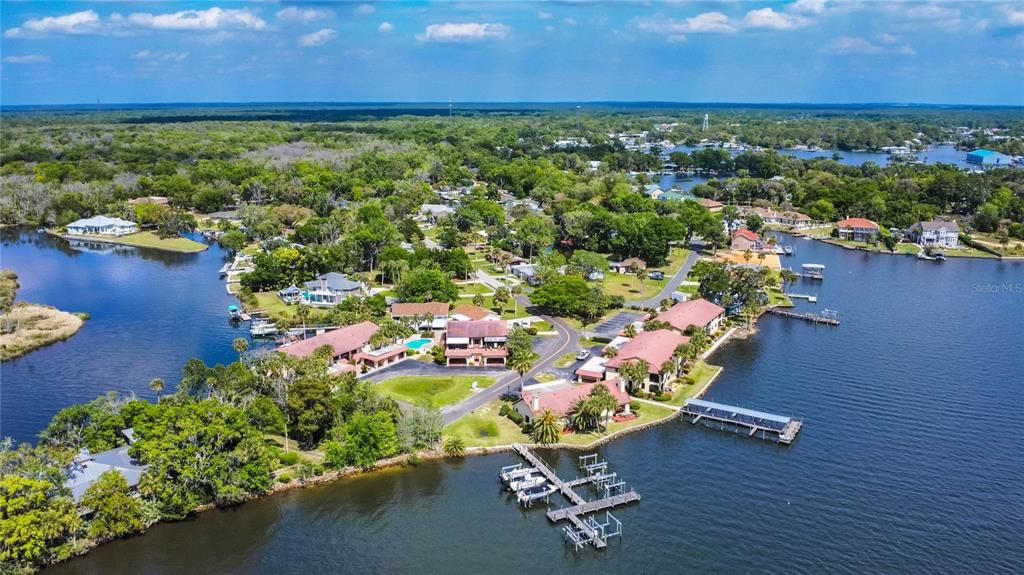 待售: $550,000 (3 贝兹, 2 浴室, 1704 平方英尺)