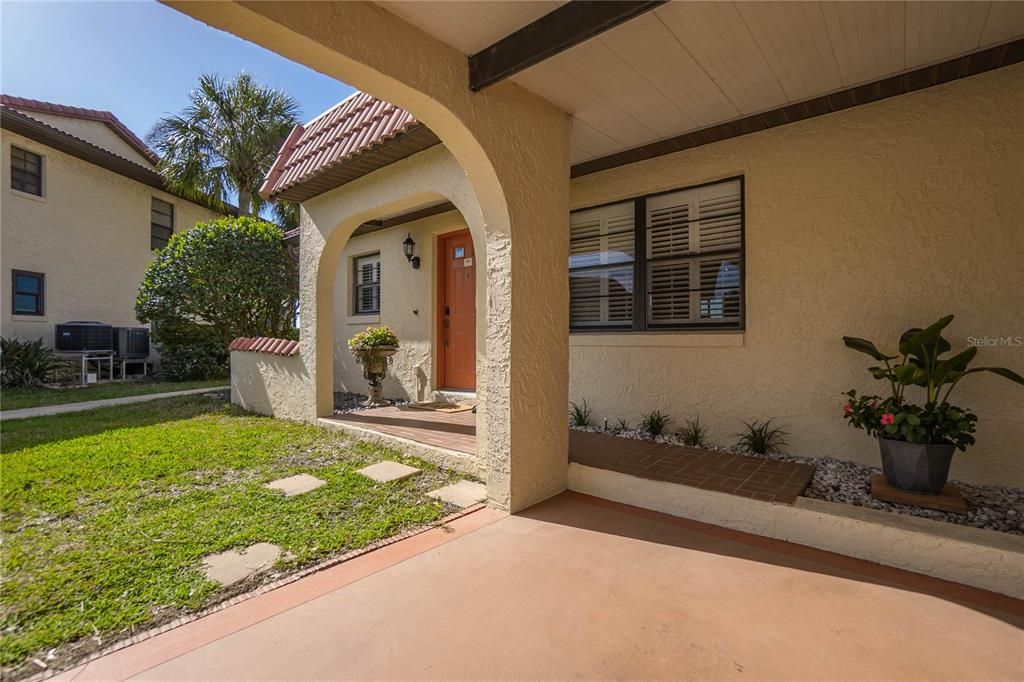 待售: $550,000 (3 贝兹, 2 浴室, 1704 平方英尺)