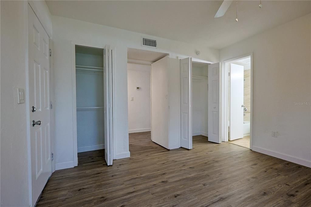 待售: $169,000 (3 贝兹, 2 浴室, 1474 平方英尺)